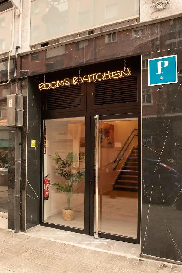 Bilbao Rooms & Kitchen Zorroza