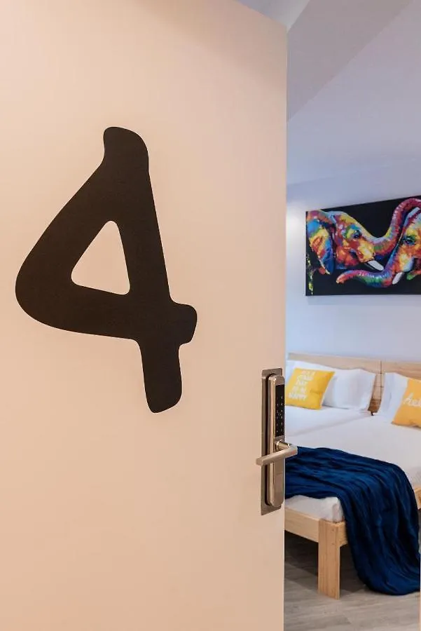 Bilbao Rooms & Kitchen Zorroza Гостевой дом